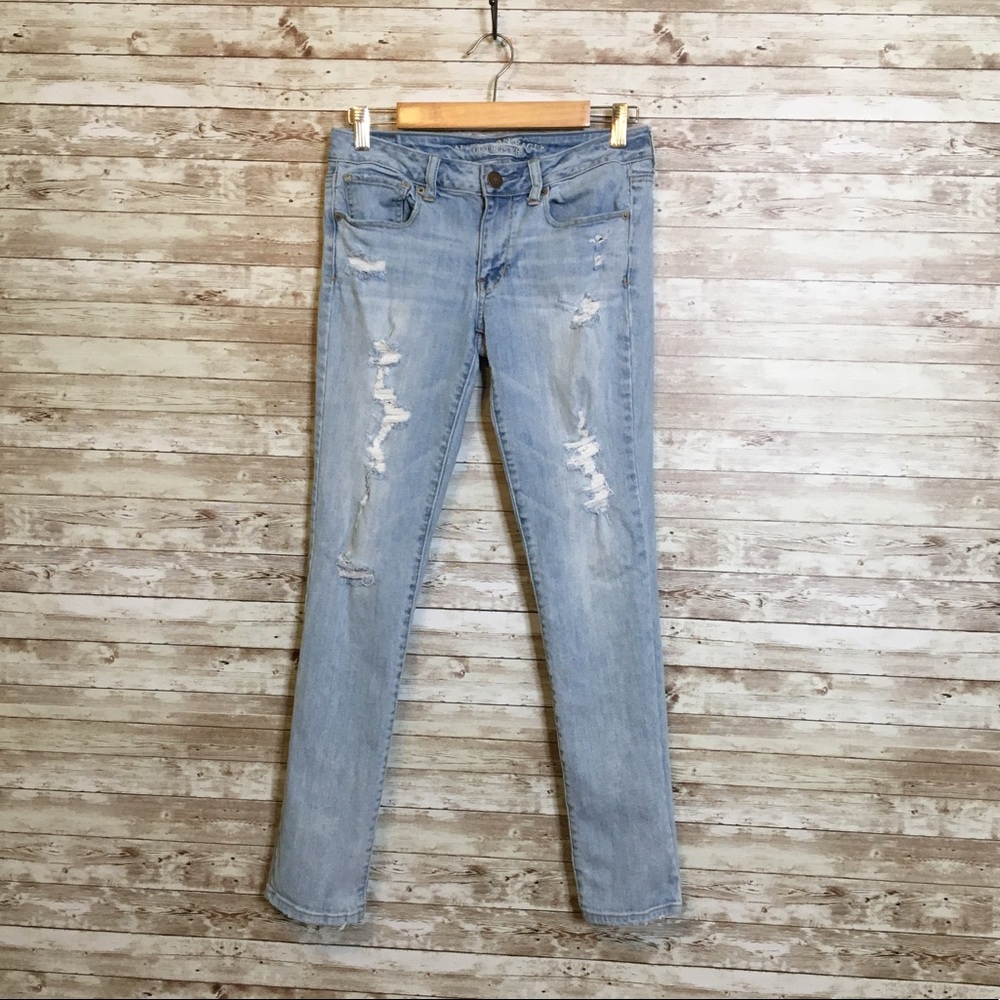 American Eagle Light-wash Distress Skinny Jeans